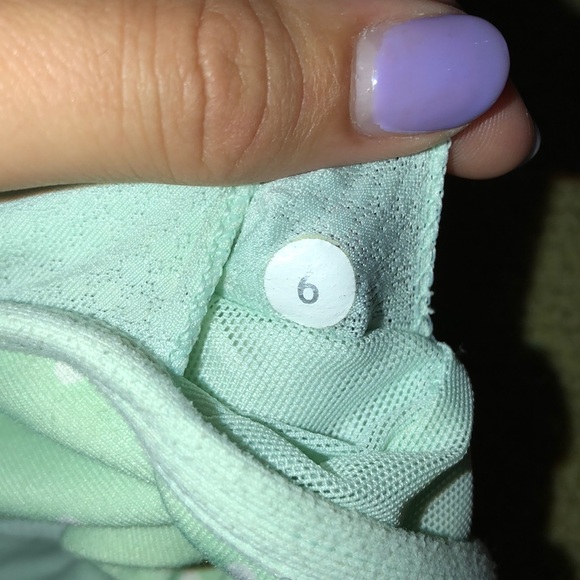 Lululemon Practice Freely Tank - Picture 4 of 5